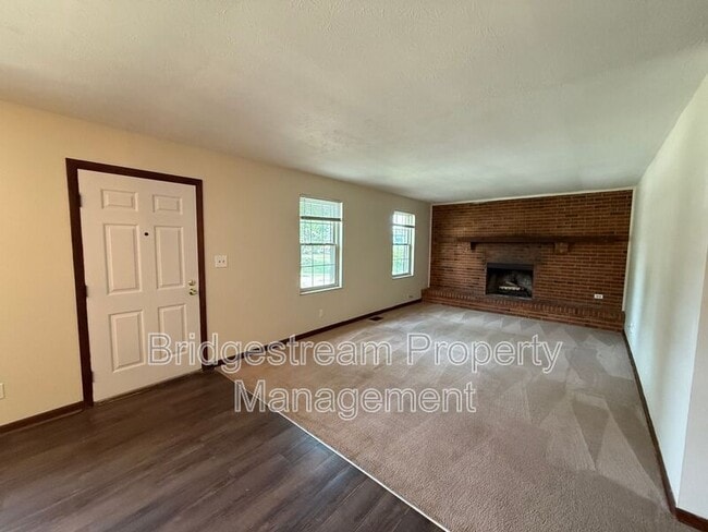 Building Photo - 1444 Minstrel Dr