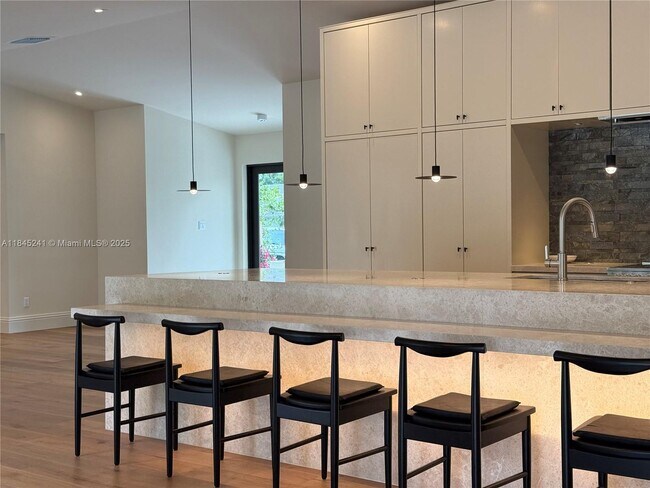 Foto del edificio - 8845 SW 176th Terrace
