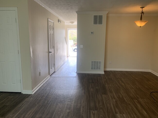 Photo - 6470 Charter Way Townhome