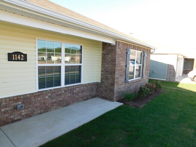 Foto del edificio - Half Off First Month Rent!