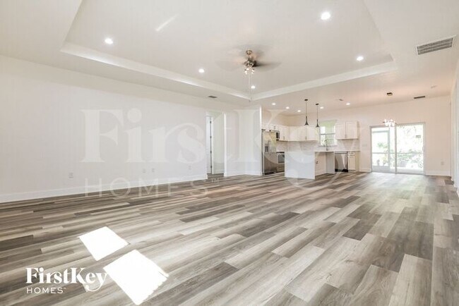 Building Photo - 2778 Escambia Cir