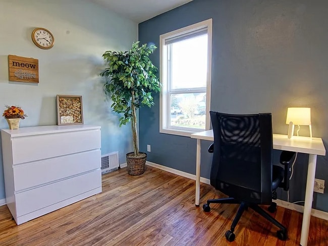 Building Photo - 6556 Cleopatra Pl NW