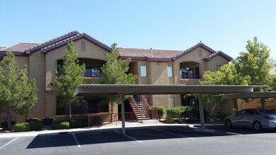Building Photo - 8250 N Grand Canyon Dr