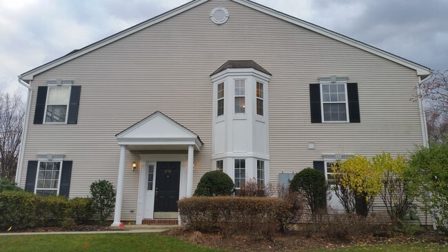 Front 3 - 2301 Pheasant Run