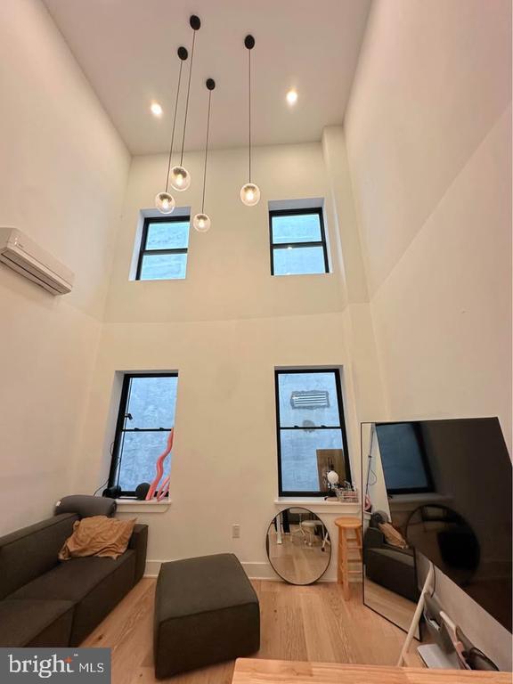 Foto del edificio - 136 Chestnut St