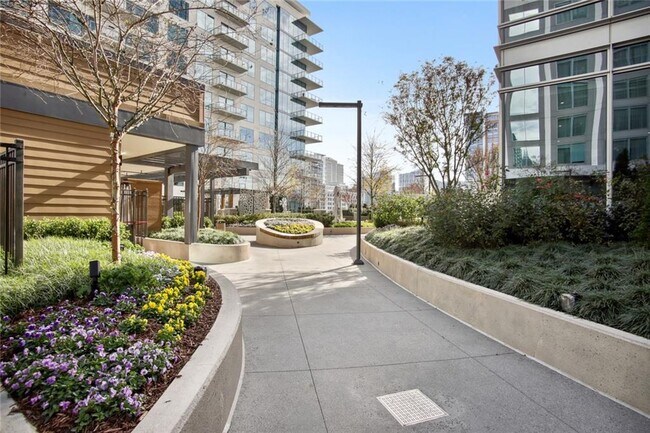 Foto del edificio - 40 12th St NE