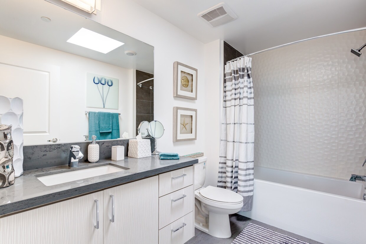 NOHO 55 Luxury Living - 5555 Bonner Ave North Hollywood, CA 91601