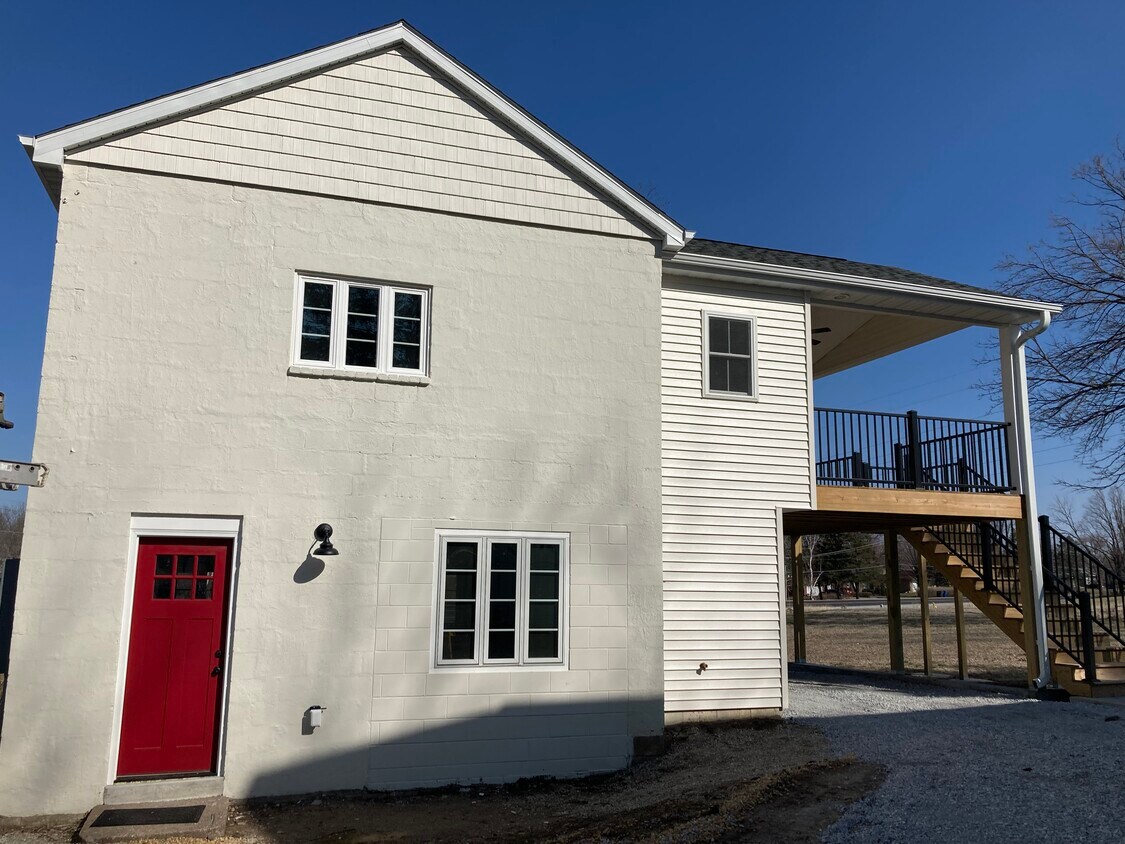 6040 Northwest Blvd Unit 6040 B, Davenport, IA 52806 Apartments in