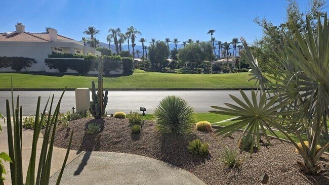 Building Photo - 75105 Spyglass Dr