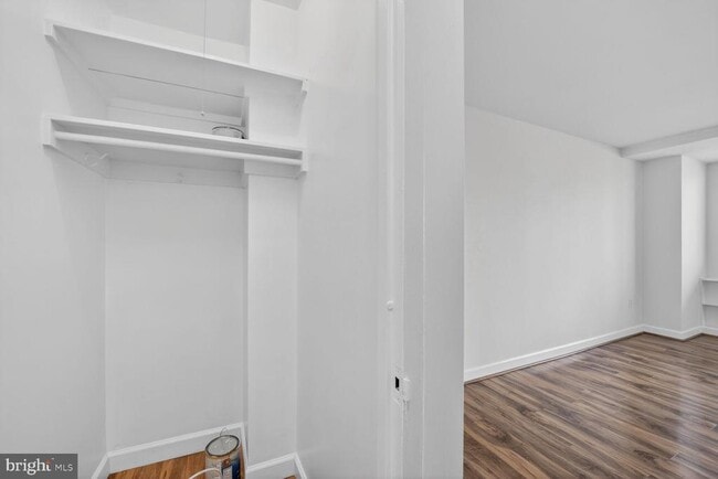Foto del edificio - 1021 Arlington Blvd