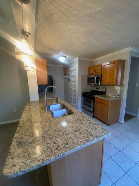 Building Photo - 507 Bruce Ave