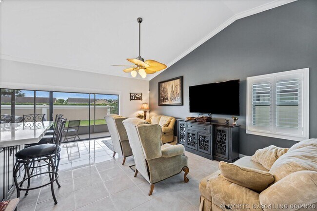 Foto del edificio - 1654 Farmington Cir