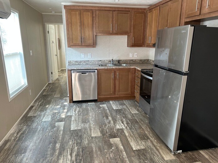 Foto principal - 4560 S Hydraulic Ave