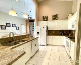 Building Photo - 6405 Lake Tern Ln
