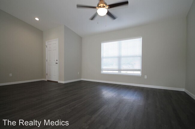 Foto del edificio - 3 br, 2 bath House - 15381 SW 23rd Avenue Rd