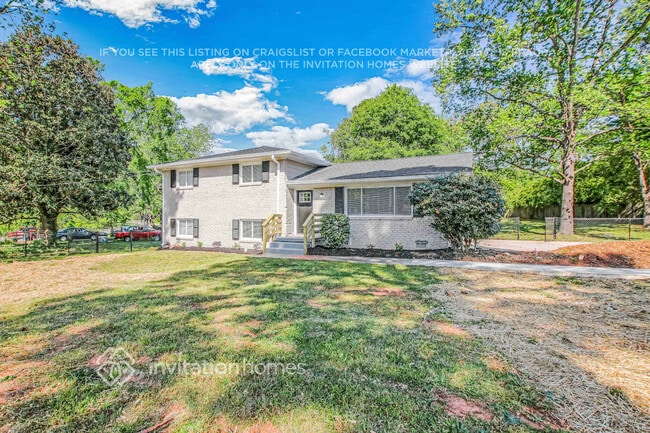 Building Photo - 3746 Brookcrest Cir