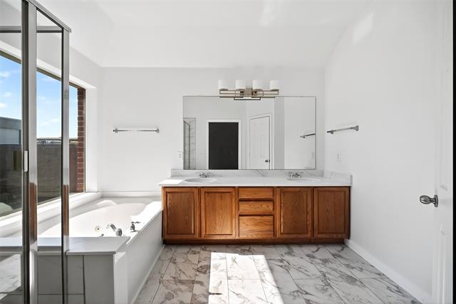 Foto del edificio - 13320 Vista Glen Ln