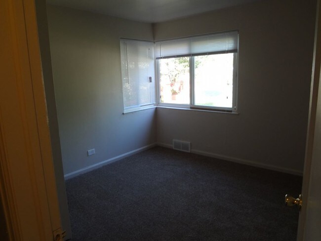 Foto del edificio - 2865 Olive St