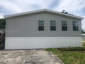 Building Photo - 22884 Dolphin Rd