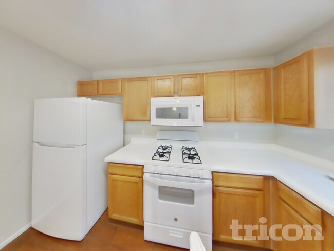 Foto del edificio - 8566 W Denton Ln