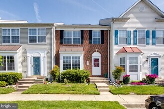 Building Photo - 3274 Halcyon Ct