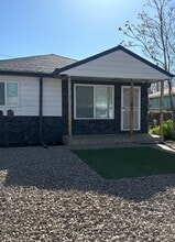 Building Photo - 1608 Kingston St