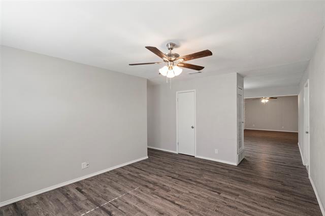 Foto del edificio - 512 NW Hillery St