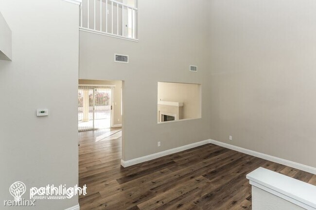 Building Photo - 3 br, 2 bath House - 1752 Bent Arrow Drive...