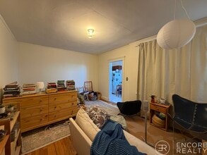 Building Photo - 28 Quint Ave