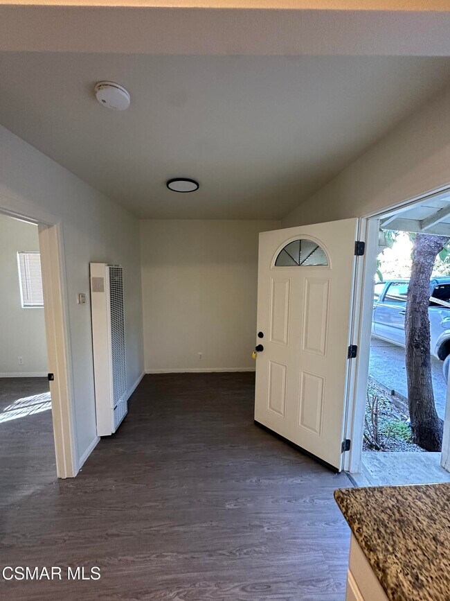 Foto del edificio - 14638 Calvert St