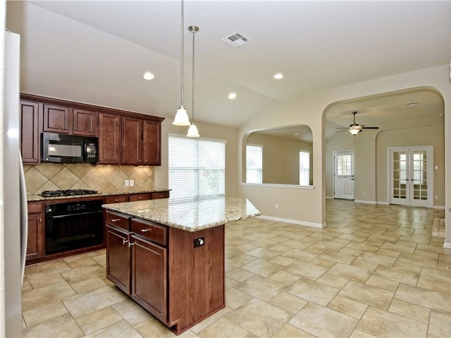 Building Photo - 1480 Coldwater Hollow