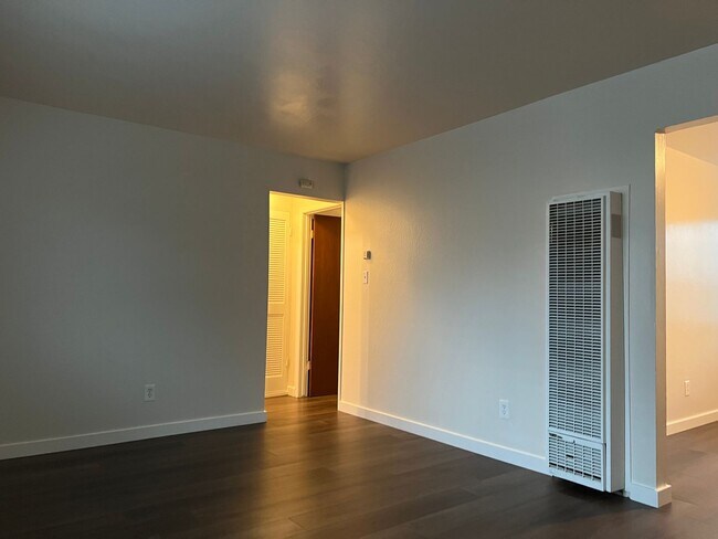 Foto del edificio - B STREET #B