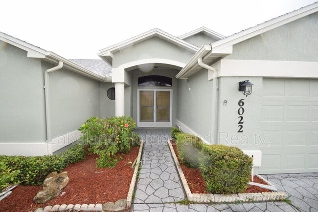 Building Photo - 6022 Crane Dr