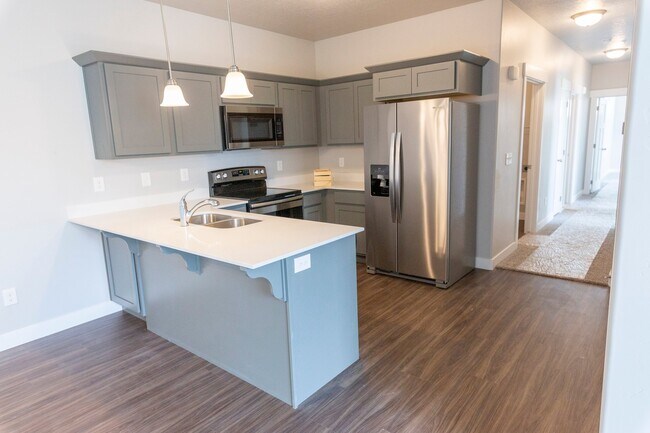 Foto del edificio - 734 N 260 W