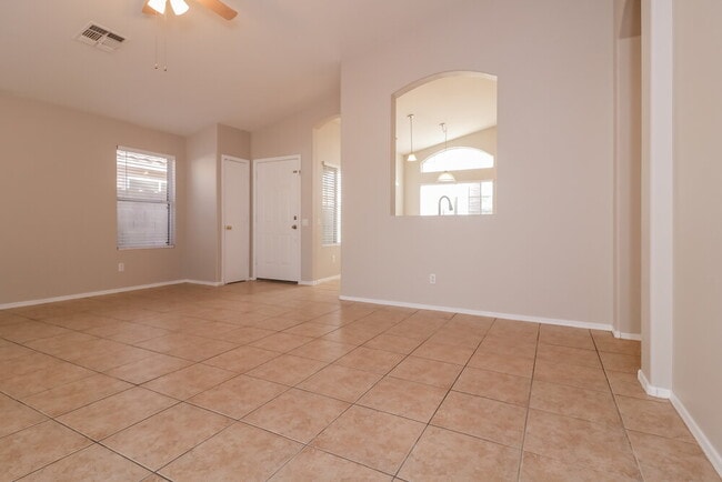 Building Photo - 72 N Cholla St