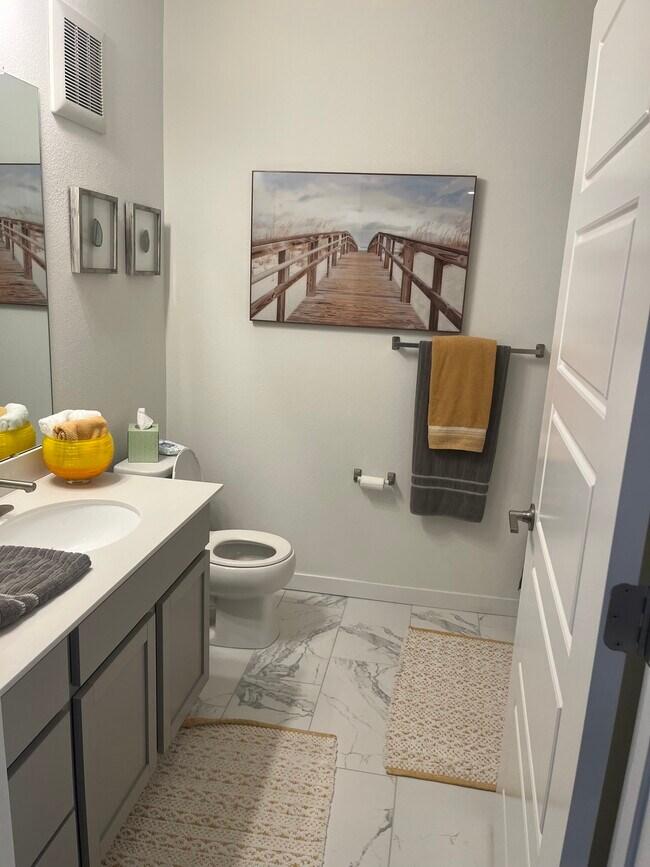 Guest bathroom - 9287 Twenty Mile Rd