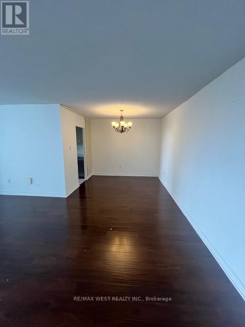 Building Photo - 205 Hilda Ave