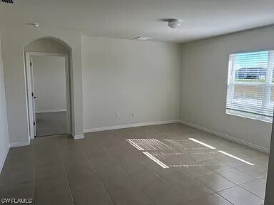 Building Photo - 2210 NW 11th St