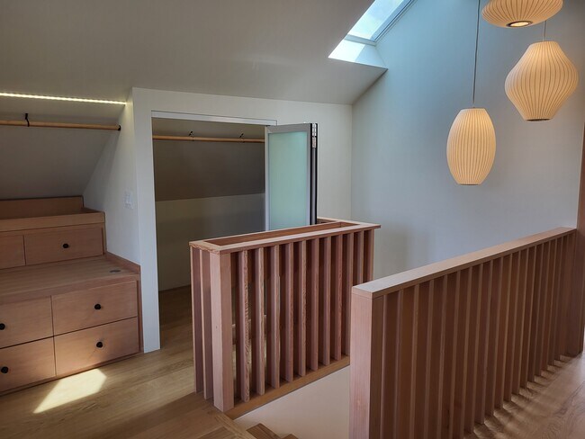 Foto del edificio - 3444-3411 11th Ave W