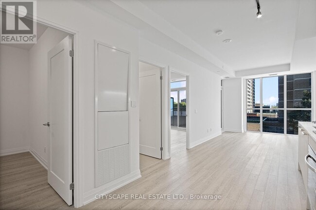 Photo du bâtiment - 286 Main St