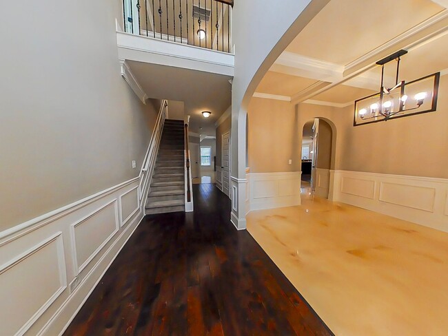 Building Photo - CUSTOM BUILT HOME GREENBRIAR SCHOOLS WITH PRESIDENTIAL LUXURY PACKAGE AND MEDIA ROOM