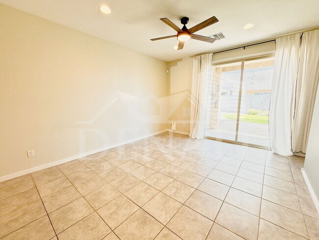 Foto del edificio - 4373 W Allen St
