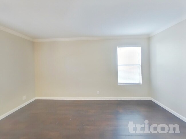 Building Photo - 11703 Silver Prairie