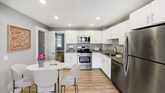 Building Photo - 30 Ward St