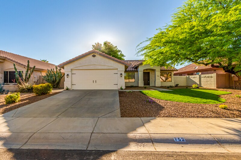 Foto principal - 752 S Jacob St