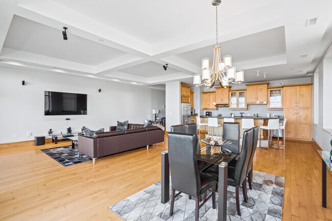 Foto del edificio - 1313 N Franklin Pl