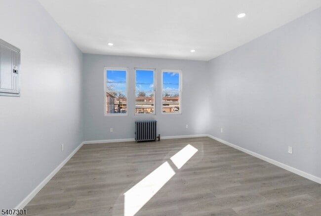 Foto del edificio - 918 Pennington St