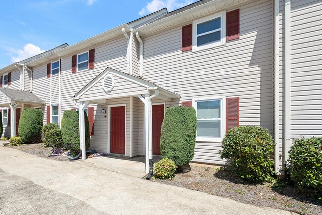 Building Photo - Cedar Chase Apartments