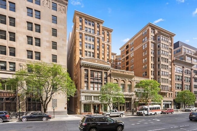Foto del edificio - 915 E St NW