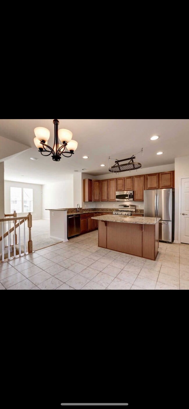 Building Photo - 107 Bancroft Dr